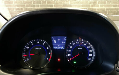 Hyundai Solaris II рестайлинг, 2013 год, 730 000 рублей, 20 фотография