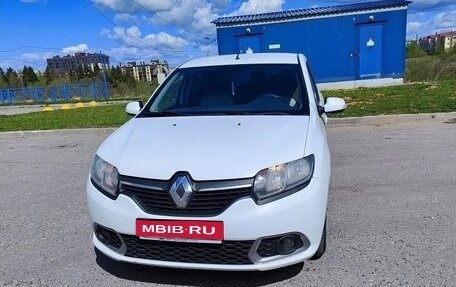 Renault Sandero II рестайлинг, 2017 год, 555 000 рублей, 1 фотография