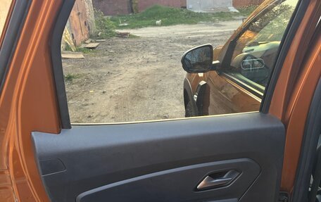 Renault Duster, 2021 год, 2 300 000 рублей, 15 фотография