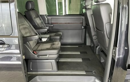 Volkswagen Multivan T5, 2008 год, 2 715 000 рублей, 17 фотография