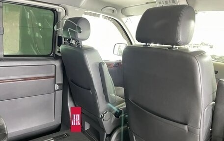 Volkswagen Multivan T5, 2008 год, 2 715 000 рублей, 28 фотография