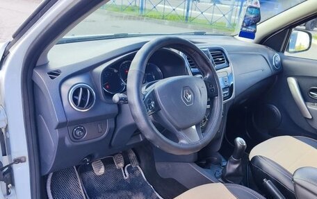 Renault Sandero II рестайлинг, 2017 год, 555 000 рублей, 6 фотография