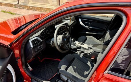 BMW 3 серия, 2017 год, 2 690 000 рублей, 18 фотография