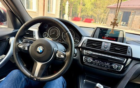 BMW 3 серия, 2017 год, 2 690 000 рублей, 11 фотография
