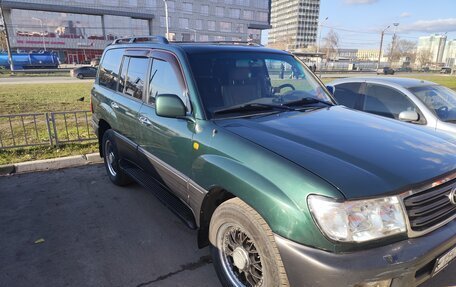 Toyota Land Cruiser 100 рестайлинг 2, 1999 год, 1 250 000 рублей, 11 фотография