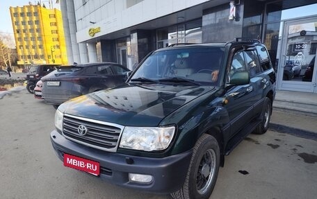 Toyota Land Cruiser 100 рестайлинг 2, 1999 год, 1 250 000 рублей, 13 фотография