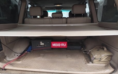 Toyota Land Cruiser 100 рестайлинг 2, 1999 год, 1 250 000 рублей, 16 фотография
