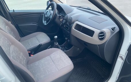 Renault Logan I, 2015 год, 340 000 рублей, 12 фотография
