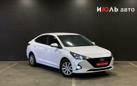Hyundai Solaris II рестайлинг, 2022 год, 1 420 000 рублей, 3 фотография