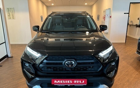 Toyota RAV4, 2024 год, 3 790 000 рублей, 2 фотография