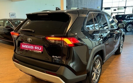 Toyota RAV4, 2024 год, 3 790 000 рублей, 4 фотография