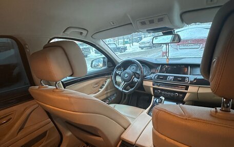 BMW 5 серия, 2013 год, 1 950 000 рублей, 24 фотография