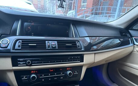 BMW 5 серия, 2013 год, 1 950 000 рублей, 20 фотография