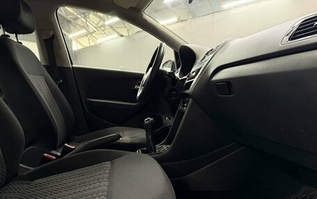 Volkswagen Polo VI (EU Market), 2015 год, 1 199 777 рублей, 13 фотография