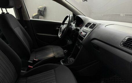 Volkswagen Polo VI (EU Market), 2015 год, 1 199 777 рублей, 14 фотография