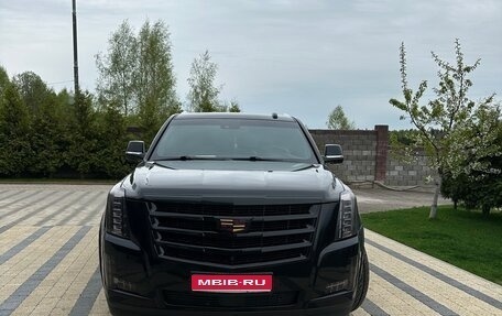 Cadillac Escalade IV, 2015 год, 2 950 000 рублей, 1 фотография