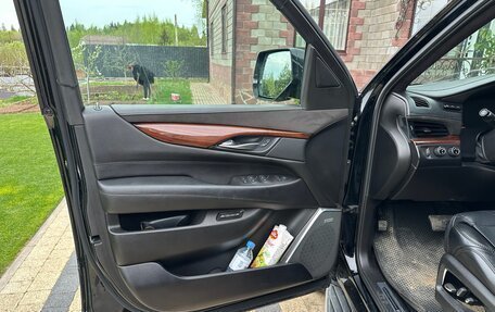 Cadillac Escalade IV, 2015 год, 2 950 000 рублей, 7 фотография