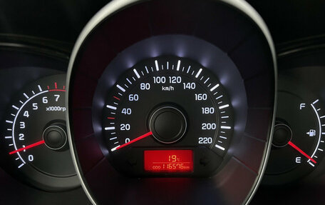 KIA Rio III рестайлинг, 2013 год, 750 001 рублей, 13 фотография