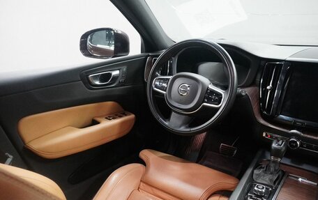 Volvo XC60 II, 2019 год, 3 013 000 рублей, 13 фотография