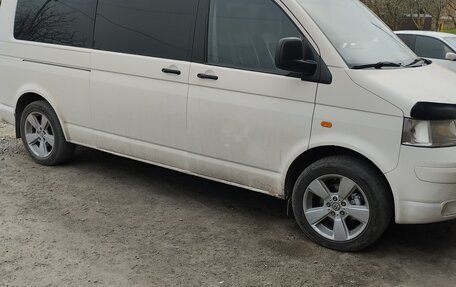 Volkswagen Transporter T5 рестайлинг, 2007 год, 1 100 000 рублей, 2 фотография