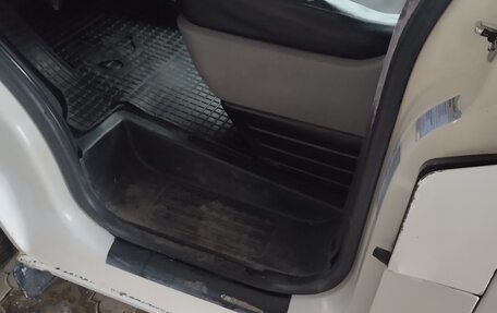 Volkswagen Transporter T5 рестайлинг, 2007 год, 1 100 000 рублей, 9 фотография