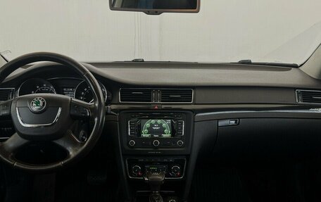 Skoda Superb III рестайлинг, 2012 год, 1 000 000 рублей, 5 фотография