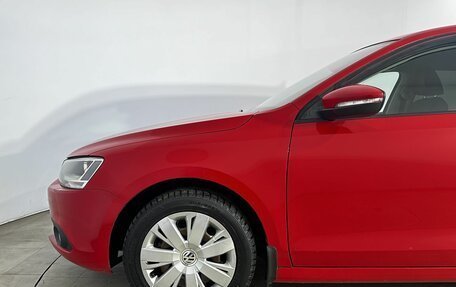 Volkswagen Jetta VI, 2011 год, 950 000 рублей, 11 фотография