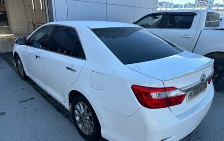 Toyota Camry, 2012 год, 1 350 000 рублей, 4 фотография