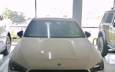 Mercedes-Benz CLA, 2019 год, 4 200 000 рублей, 2 фотография