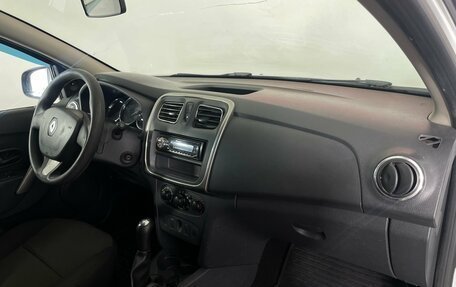 Renault Logan II, 2016 год, 622 000 рублей, 9 фотография