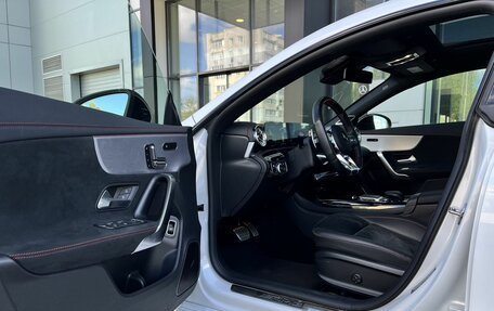 Mercedes-Benz CLA AMG, 2021 год, 5 850 000 рублей, 14 фотография
