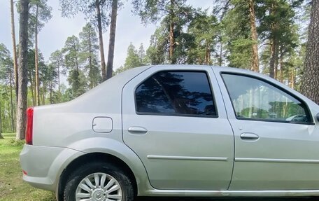 Renault Logan I, 2012 год, 320 000 рублей, 2 фотография