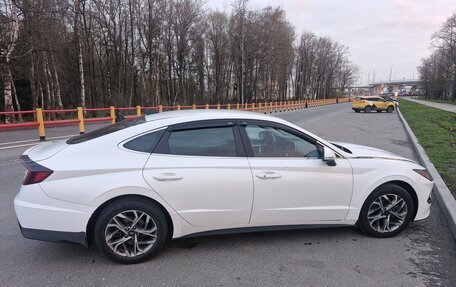 Hyundai Sonata VIII, 2021 год, 2 100 000 рублей, 22 фотография
