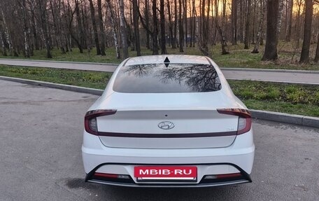 Hyundai Sonata VIII, 2021 год, 2 100 000 рублей, 18 фотография