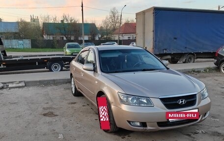 Hyundai Sonata VI, 2007 год, 768 000 рублей, 2 фотография