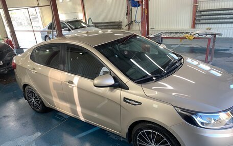 KIA Rio III рестайлинг, 2014 год, 1 150 000 рублей, 32 фотография