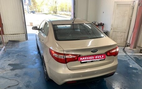 KIA Rio III рестайлинг, 2014 год, 1 150 000 рублей, 35 фотография