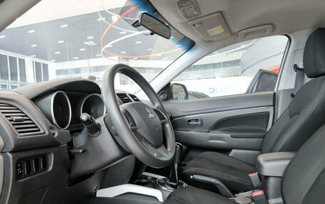 Mitsubishi ASX I рестайлинг, 2013 год, 1 399 000 рублей, 20 фотография