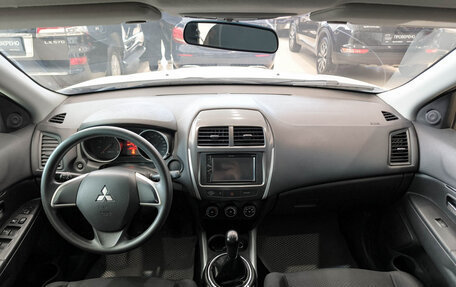 Mitsubishi ASX I рестайлинг, 2013 год, 1 399 000 рублей, 17 фотография
