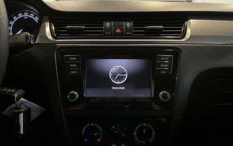 Skoda Rapid I, 2018 год, 1 050 000 рублей, 13 фотография
