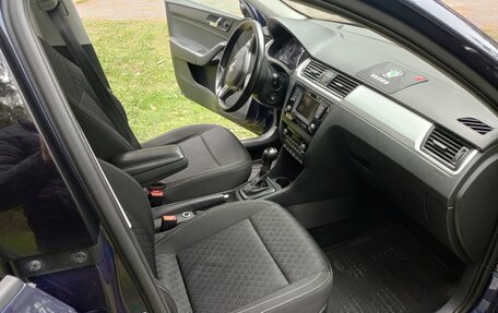 Skoda Rapid I, 2016 год, 870 000 рублей, 6 фотография