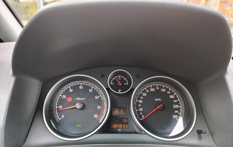 Opel Zafira B, 2011 год, 750 000 рублей, 10 фотография