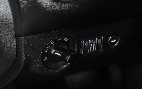 Dodge Challenger III рестайлинг 2, 2019 год, 3 450 000 рублей, 23 фотография