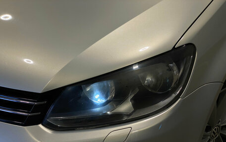 Volkswagen Touran III, 2010 год, 890 000 рублей, 9 фотография