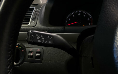 Volkswagen Touran III, 2010 год, 890 000 рублей, 17 фотография
