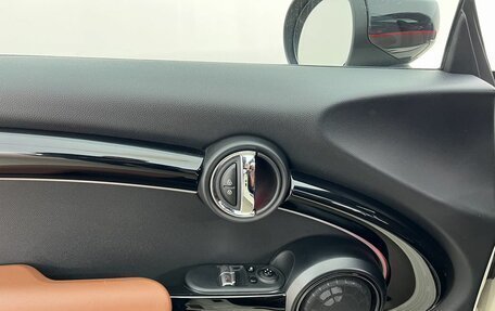 MINI Hatch, 2021 год, 3 990 000 рублей, 17 фотография