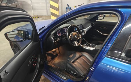 BMW 3 серия, 2019 год, 3 000 000 рублей, 8 фотография