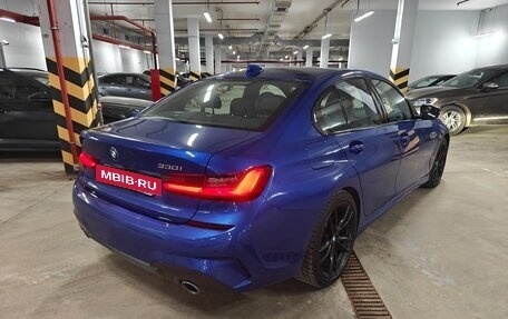 BMW 3 серия, 2019 год, 3 000 000 рублей, 18 фотография
