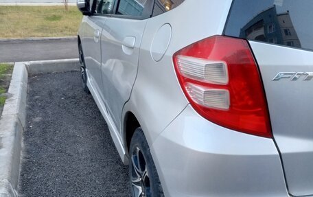 Honda Fit III, 2010 год, 665 000 рублей, 3 фотография