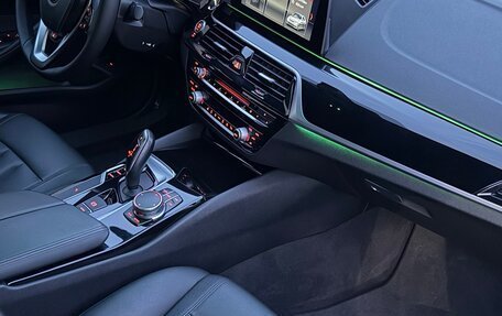 BMW 5 серия, 2017 год, 2 440 000 рублей, 10 фотография